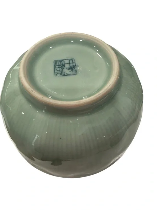 Longquan Dombed Covered Soup Rice Bowl Lotus Petal Celadon Koi Collection 5inch - Picture 5 of 7